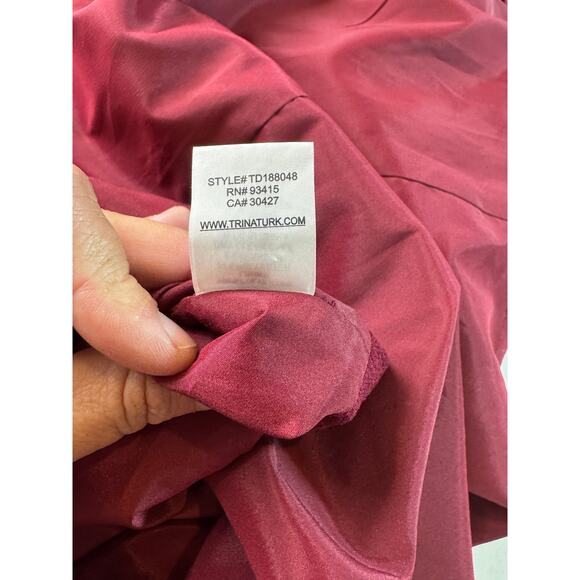 Trina Turk NWT Burgundy Formal Gown Ruffle Neck Maxi Dress Size 14 $368 - Picture 9 of 9